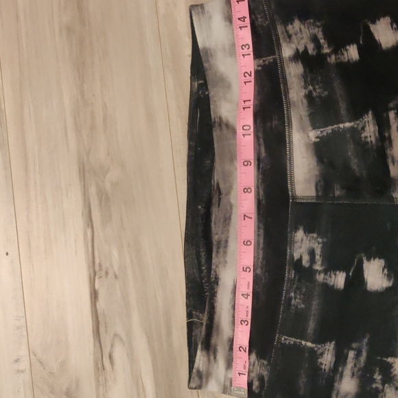 Under Armour Fitted Capri - Picture 3 of 6